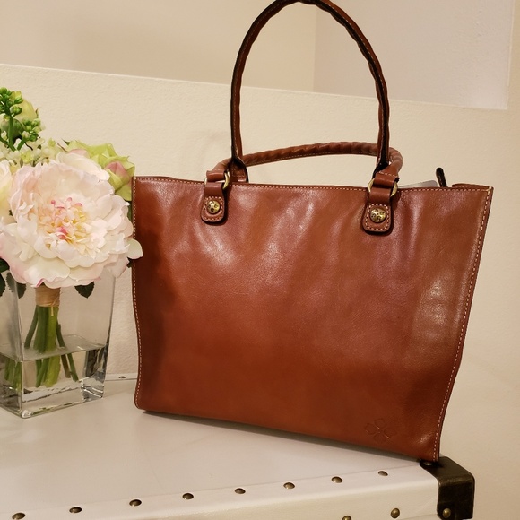 Patricia Nash Handbags - OCTOBER SALE ! NWT!! Patricia Nash Baratti tote